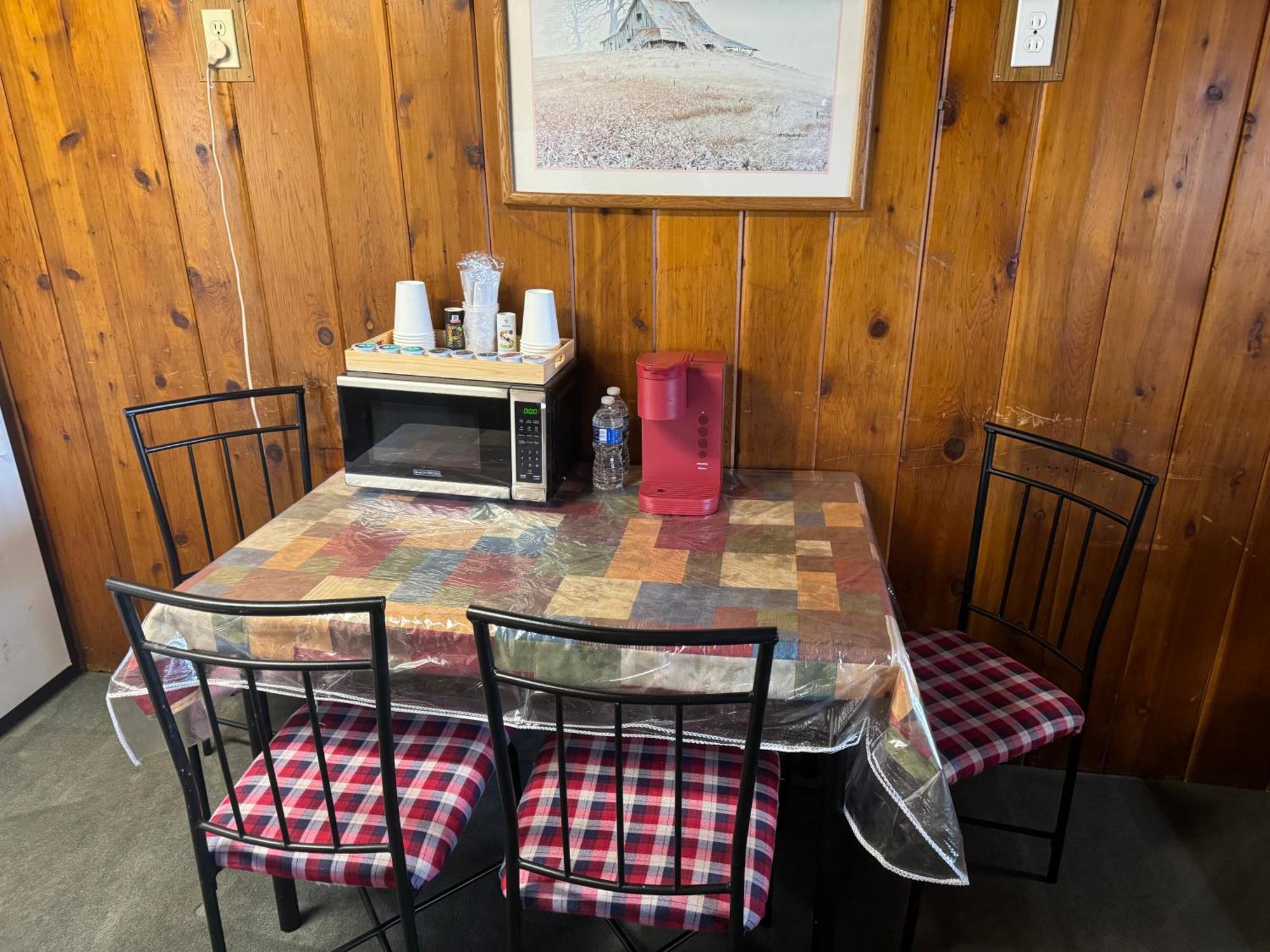 Kootenai Valley Motel Бонърс Фери Екстериор снимка