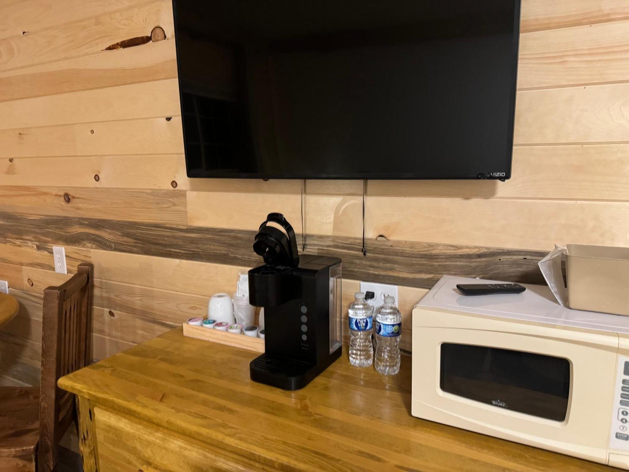 Kootenai Valley Motel Бонърс Фери Екстериор снимка