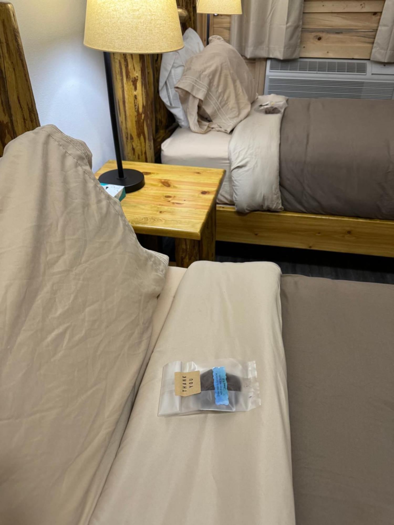 Kootenai Valley Motel Бонърс Фери Екстериор снимка